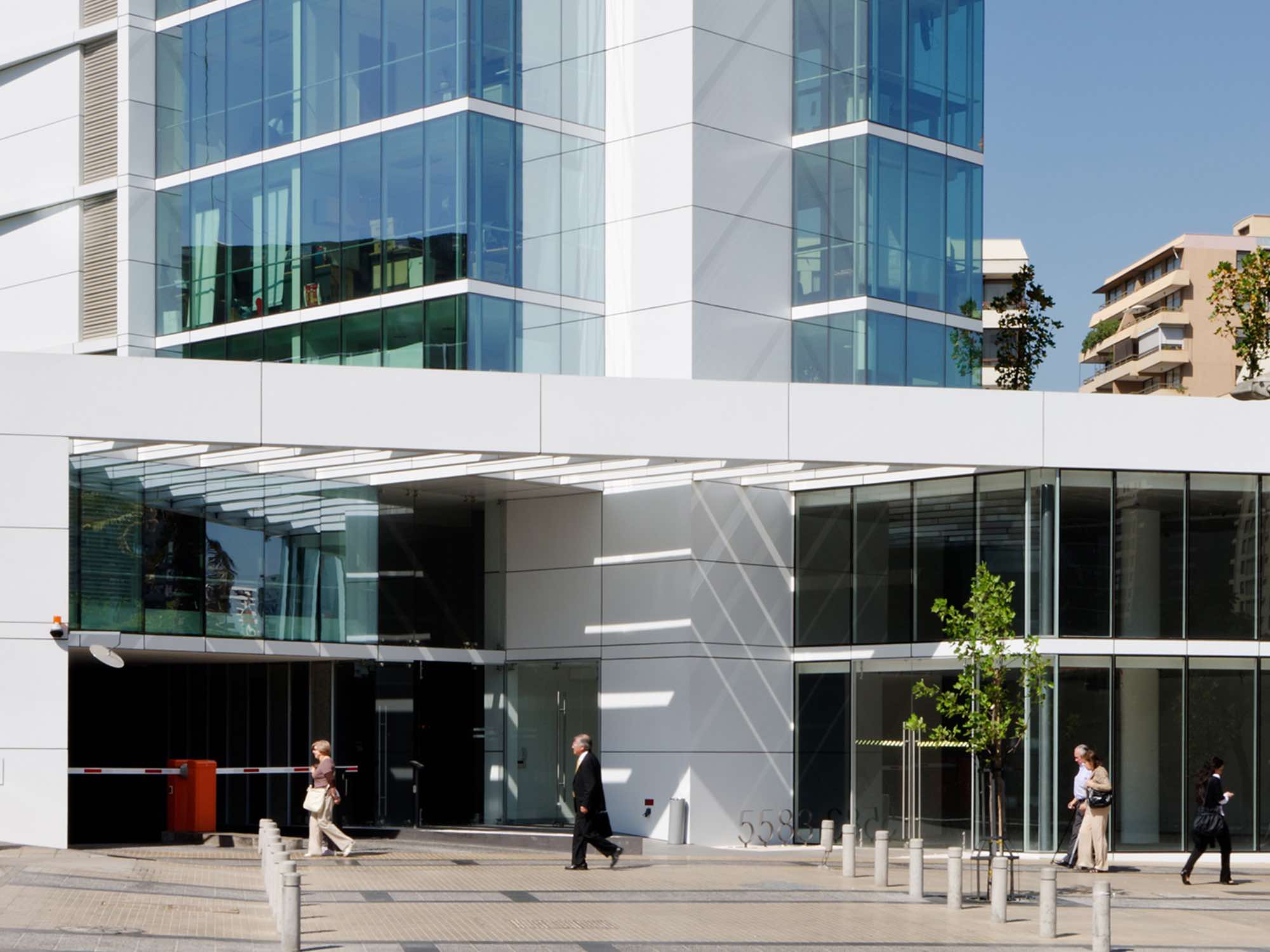 Apoquindo Proyecto de Absalon, Constructora e Inmobiliaria.