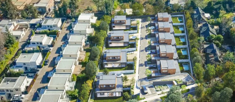 Vista aérea condominio los troncos